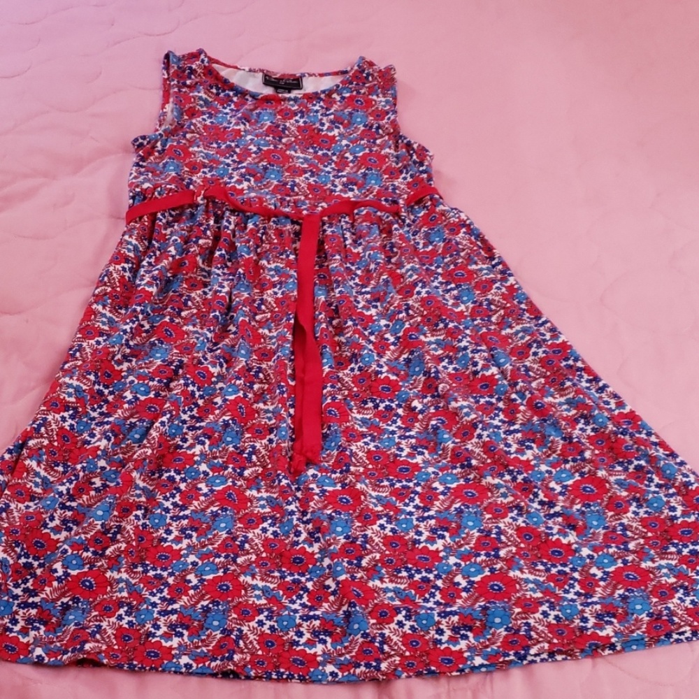 Pretty dress with flowers